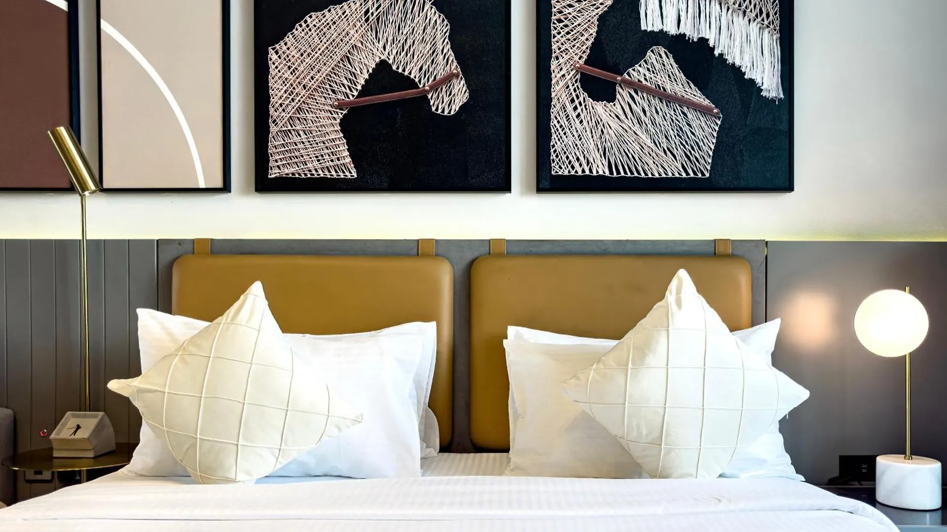 Select Stay-Cozy Studio In Mag 318 With Canal View Dubai Appartement