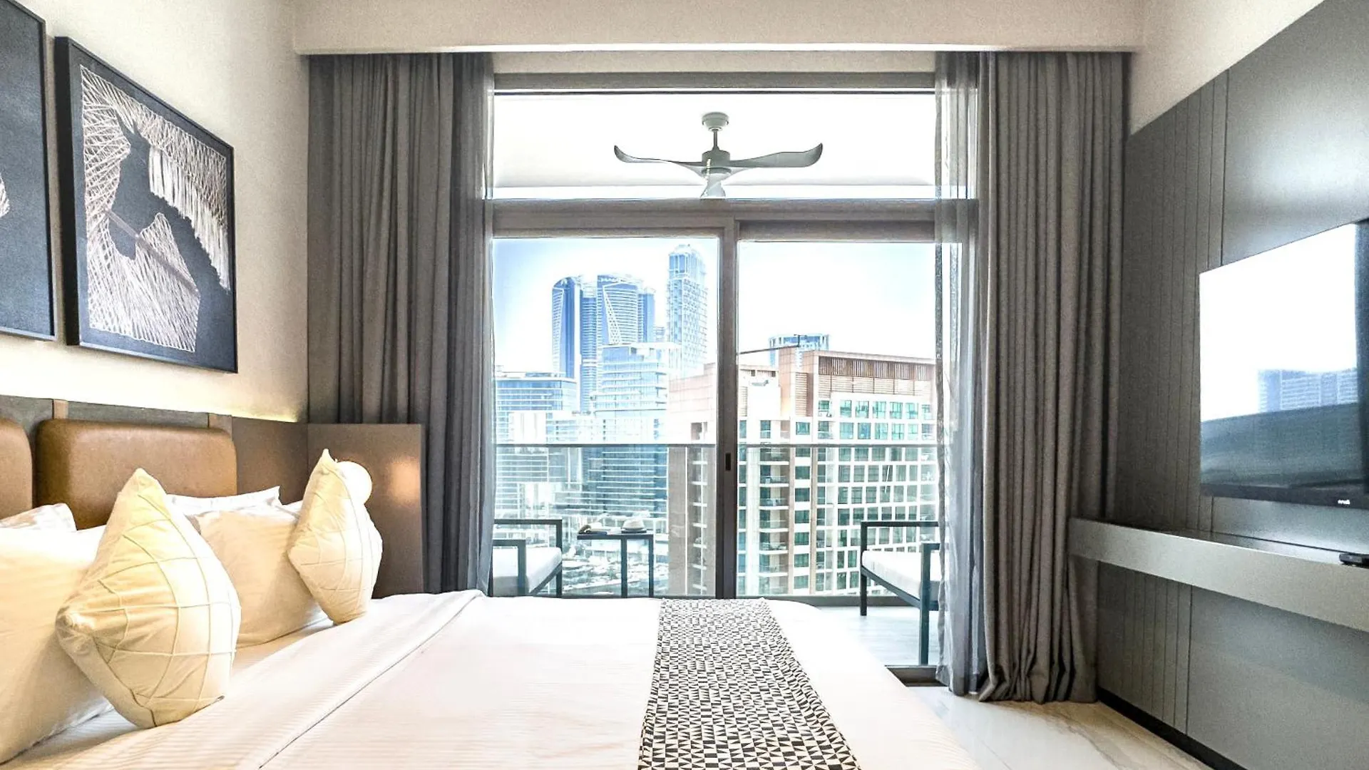 Select Stay-Cozy Studio In Mag 318 With Canal View Dubai 0*,  Verenigde Arabische Emiraten